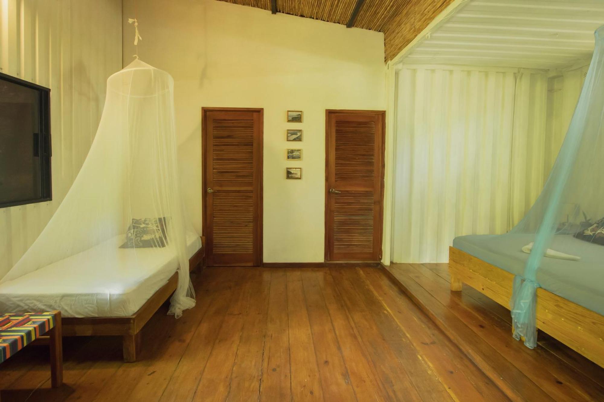 Mola Mola Surf Popoyo住宿加早餐旅馆 外观 照片